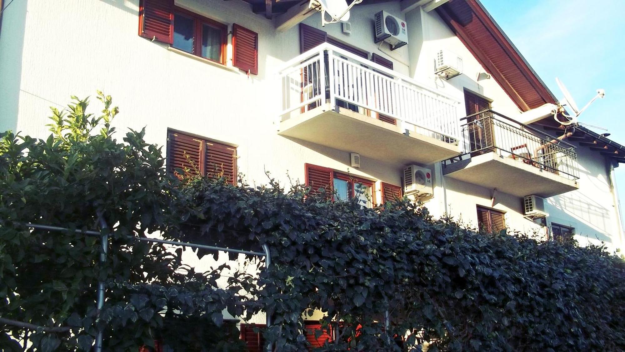 Apartments Ars Vivendi Трогир Екстериор снимка